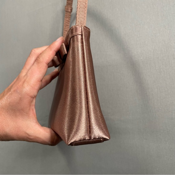 ADORABLE Claire's Y2K Bow Detail Satin-like Occasion Handbag - Picture 7 of 17